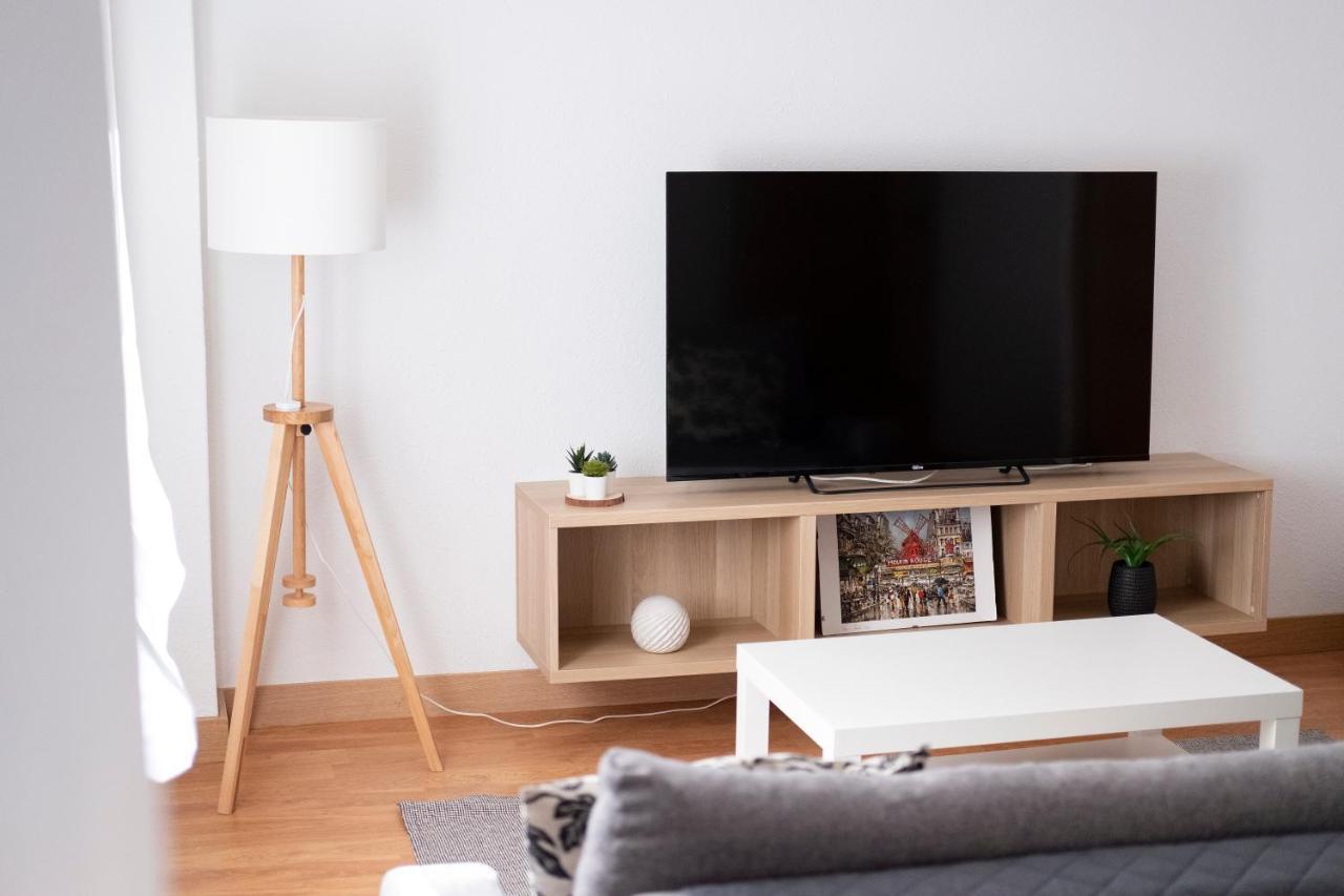 דירות La Casina De Leo Y Mia - Centro De Gijon 6P - Wifi - Vut-3398-As מראה חיצוני תמונה