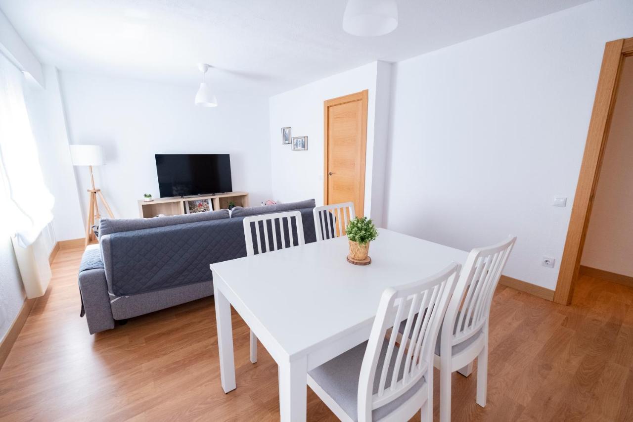 דירות La Casina De Leo Y Mia - Centro De Gijon 6P - Wifi - Vut-3398-As מראה חיצוני תמונה